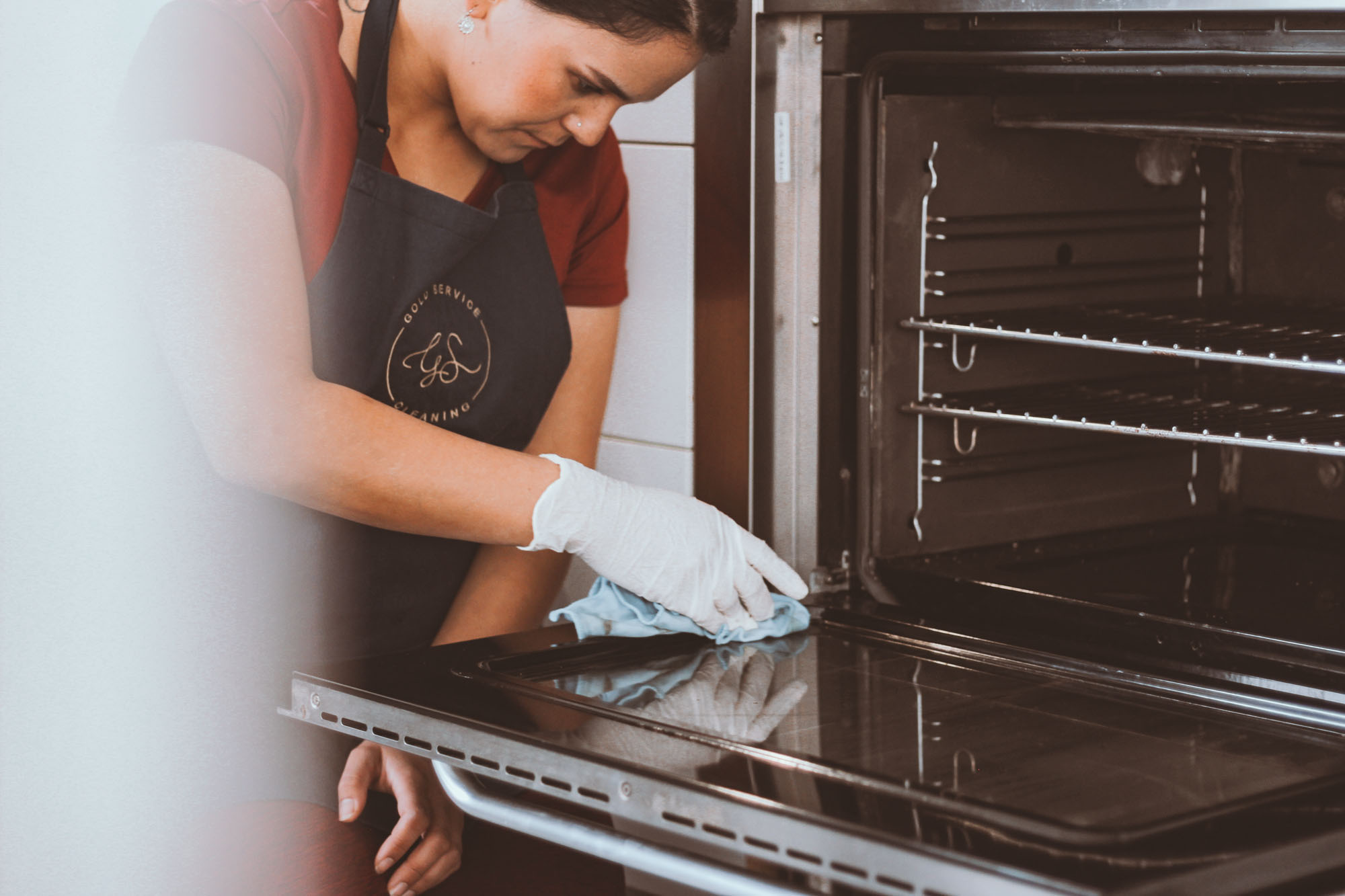 Cleaning Inside Of Oven